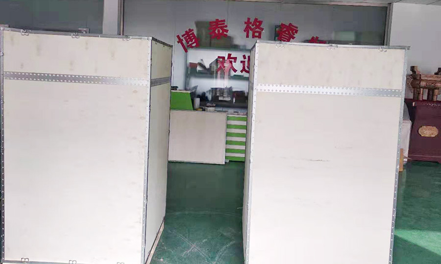 我公司生產(chǎn)的激光打標(biāo)機(jī)遠(yuǎn)銷印度、越南、東南亞國(guó)家