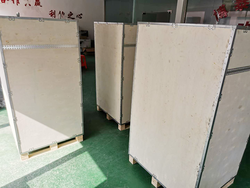 我公司生產(chǎn)的激光打標(biāo)機暢銷海內(nèi)外
